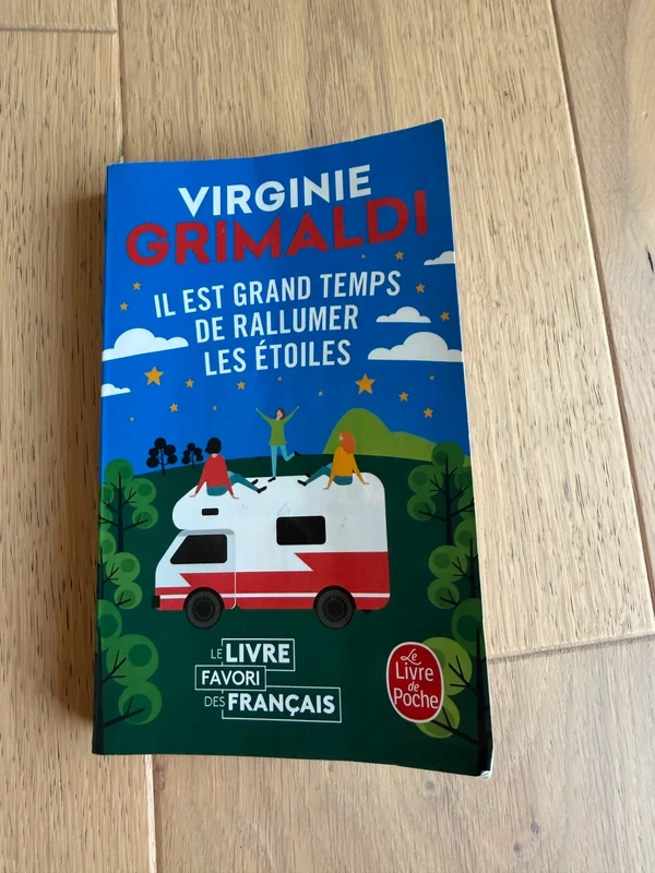Livre « il est grand temps de rallumer les étoiles » Virginie Grimaldi