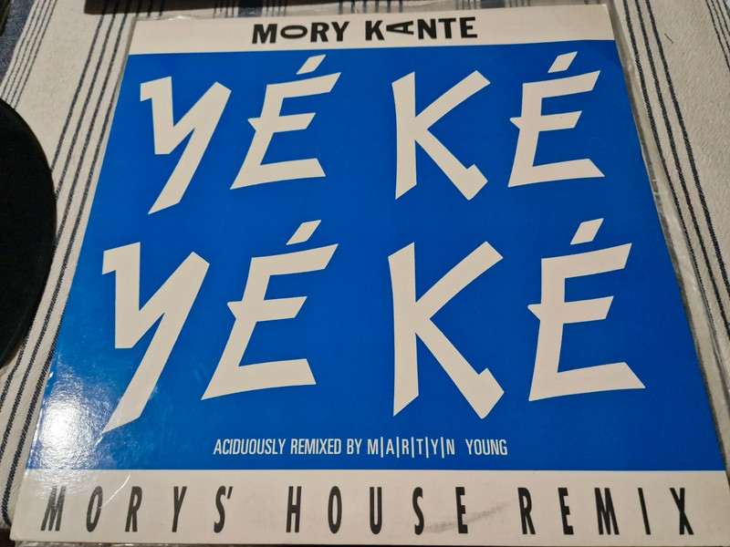 Mory kante yè kè yè kè(morys'house remix)