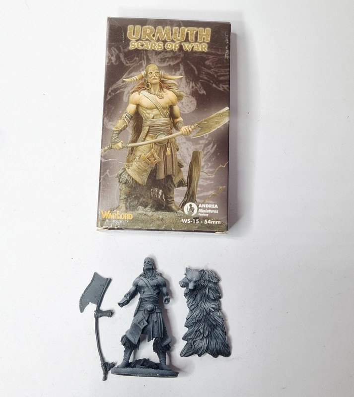 Urmuth, Cicatrices de Guerra. 54 mm 1/32. Miniatura pintor de miniaturas. Modelismo, diorama