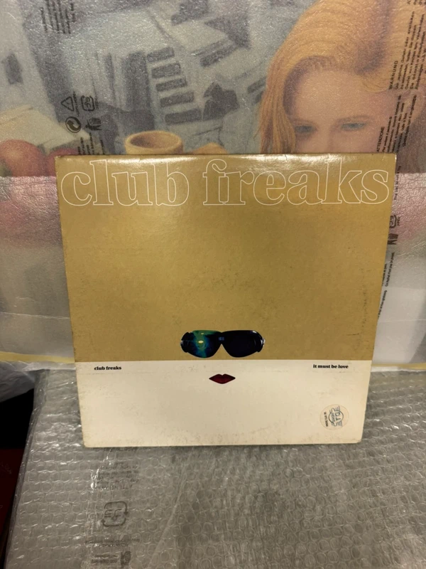 Club Freaks disco in vinile