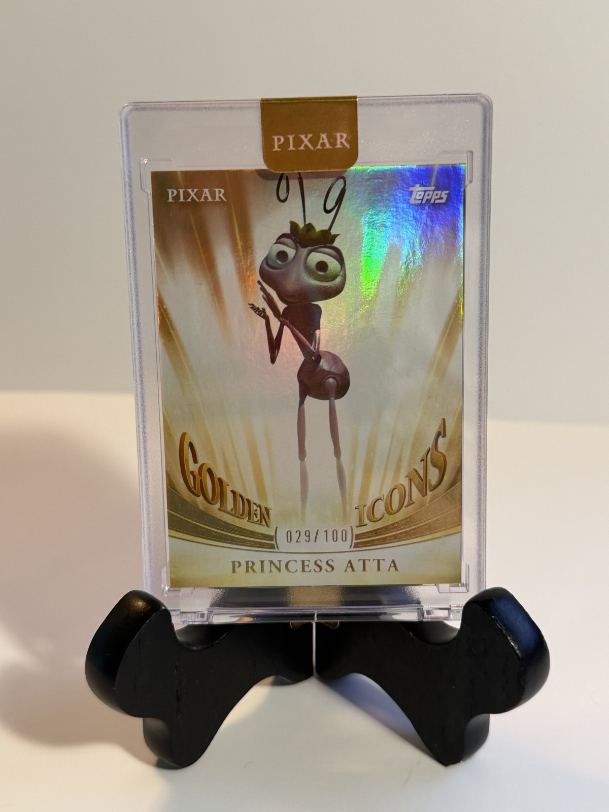 🔥 PRINCESS ATTA Golden Icons 029/100 | La vita di un insetto | Topps Disney Pixar Gold
