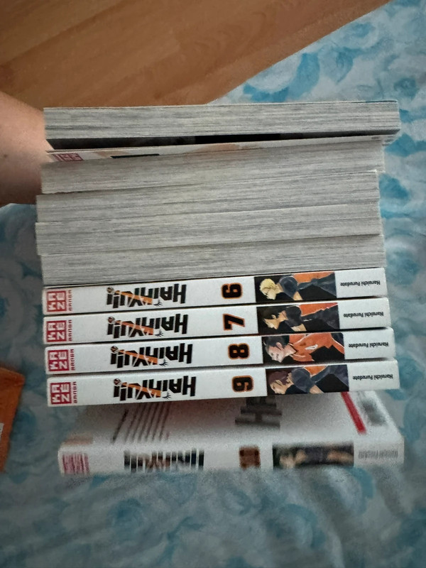 Haikyuu band 1-10 in einem sehr guten zustand