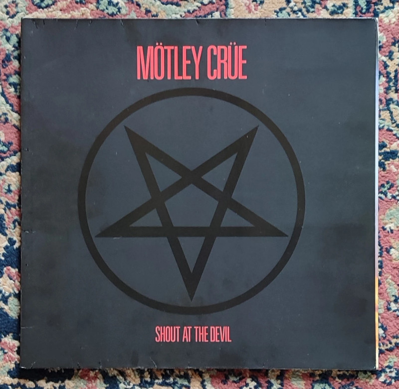 Vinyle LP 33T Motley Crue Shout At The Devil