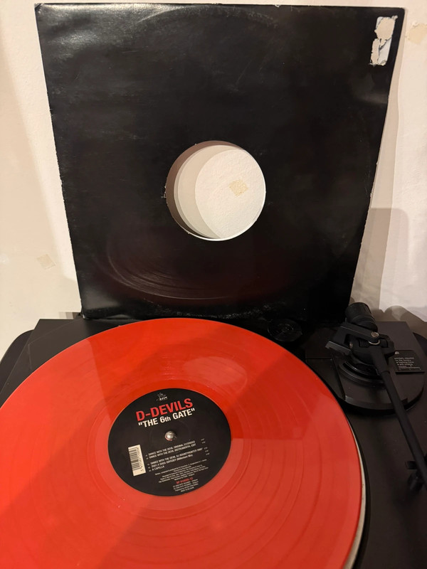 Disco vinile D-Devils “The 6th gate Dance with the devil” 2000