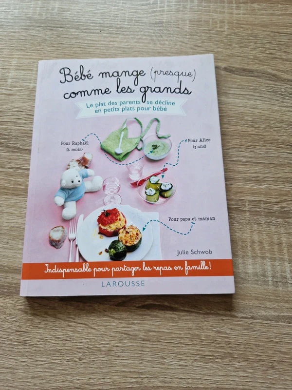 Livre bébé mange presque comme les grands
