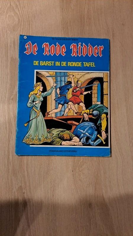 De rode ridder - De barst in de ronde tafel