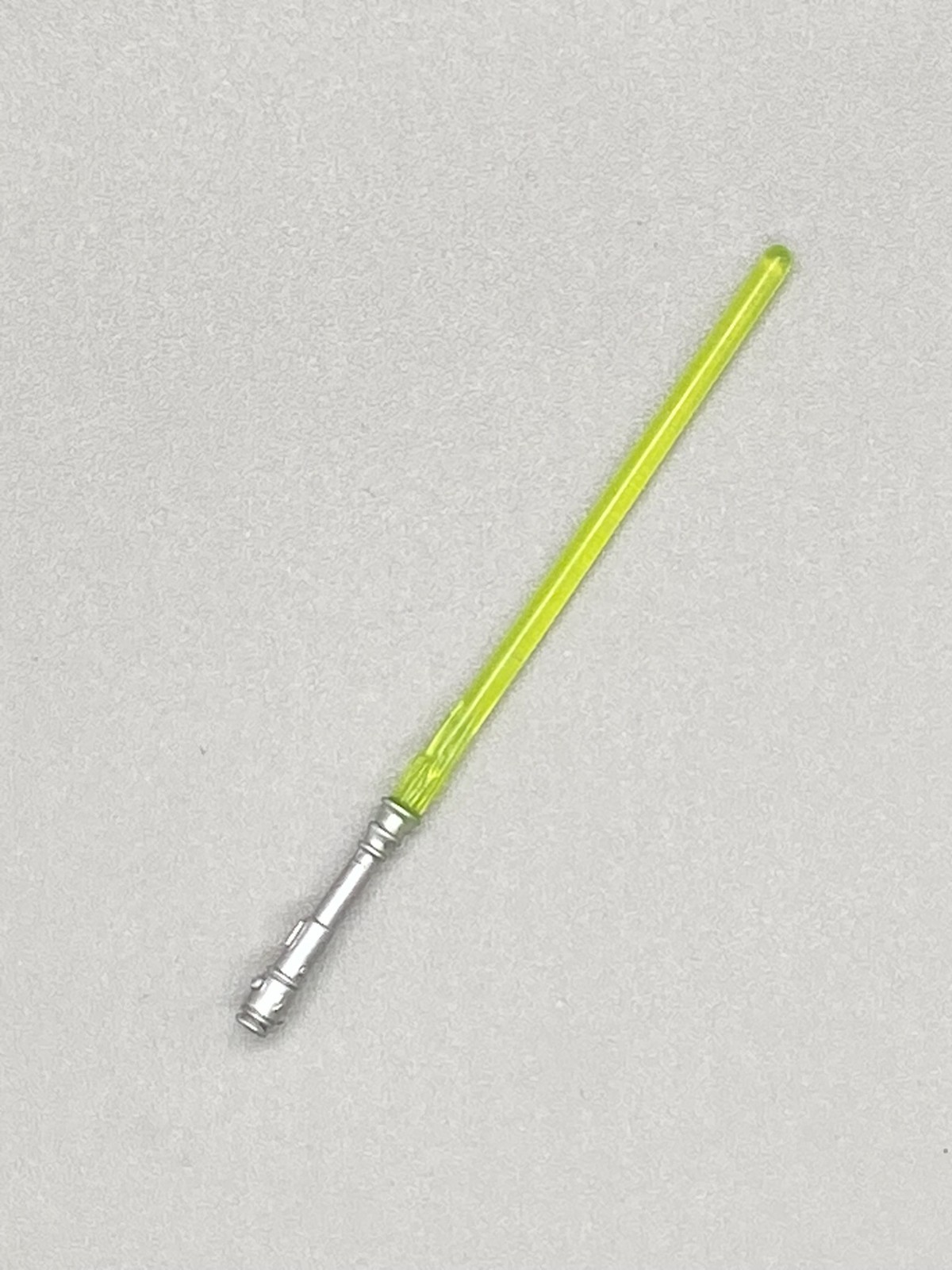 Ricambi personalizzati Star Wars 3,75 pollici Clone Wars Saesee Tiin spada laser foraggio CW54