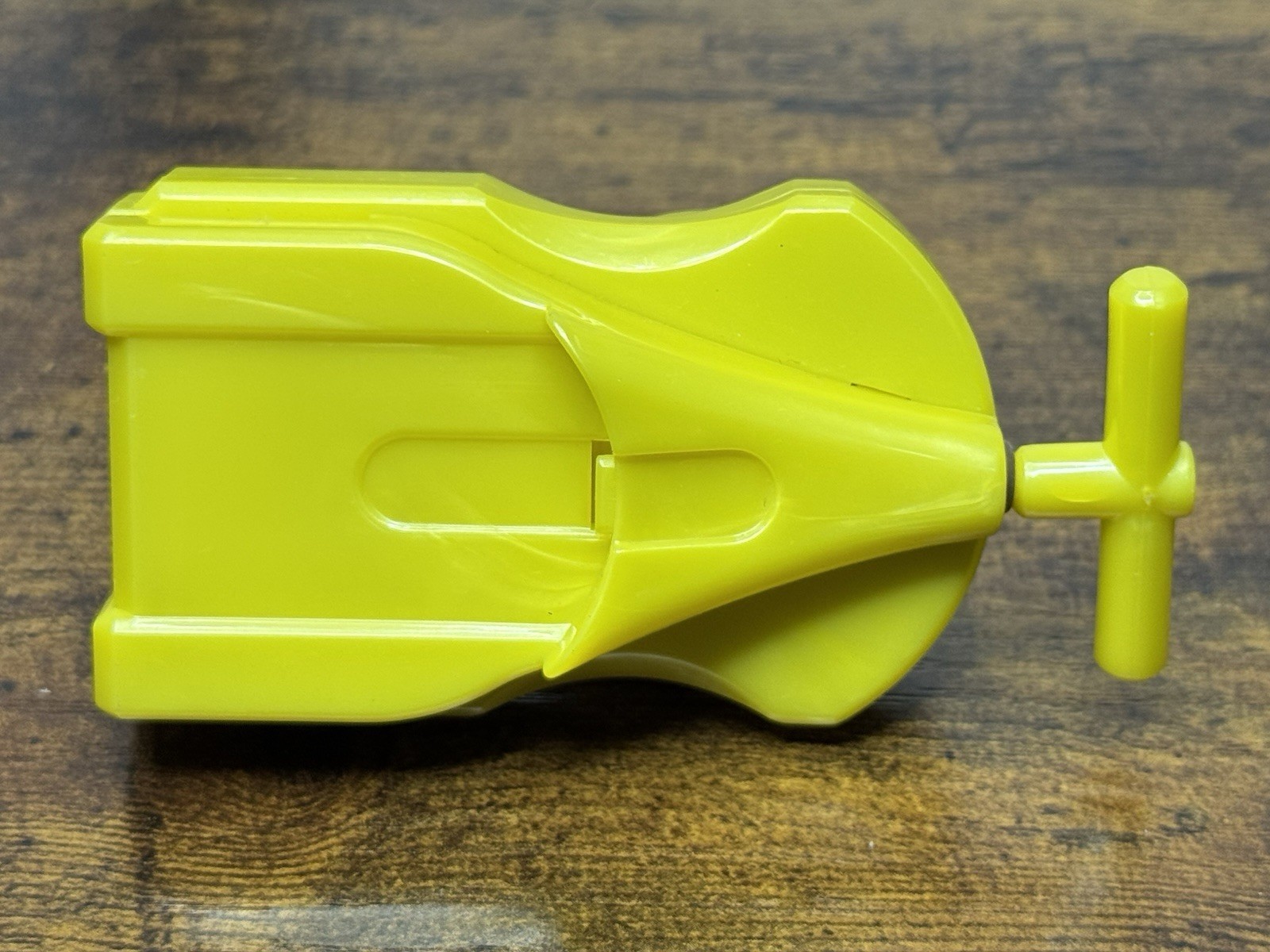 Yellow Beylauncher / String Launcher Beyblade Metal Fight Takara Tomy #4