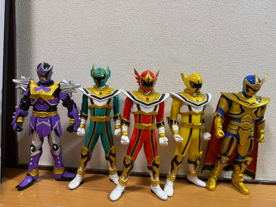 Power Rangers Mystic Force Big Size Sofubi Figure Set 5 pezzi da collezione...