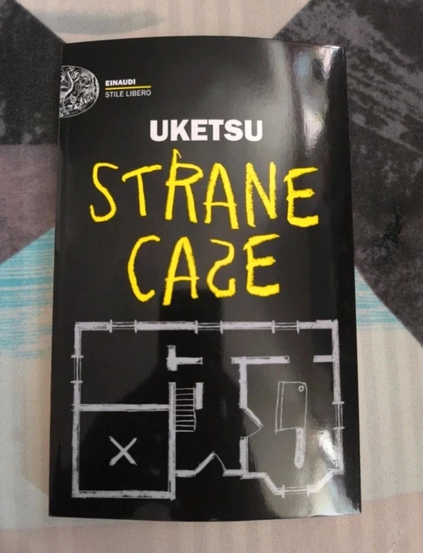 Strane case - NUOVO - Uketsu