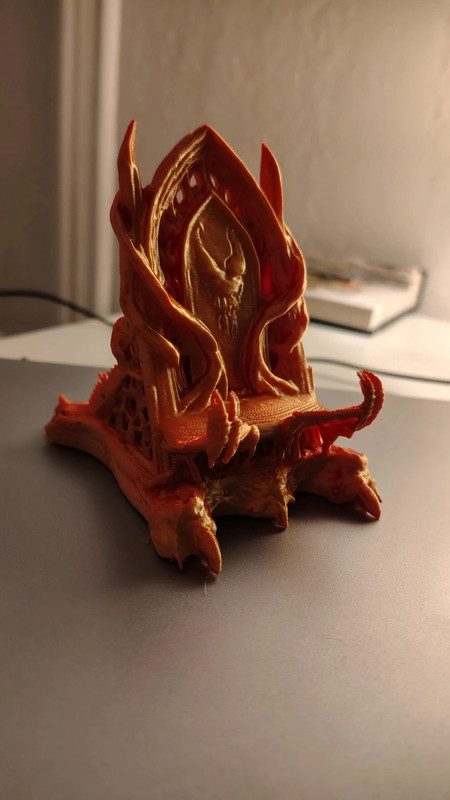 Dark Fantasy Style Phone Holder – Demon Throne Smartphone Dock