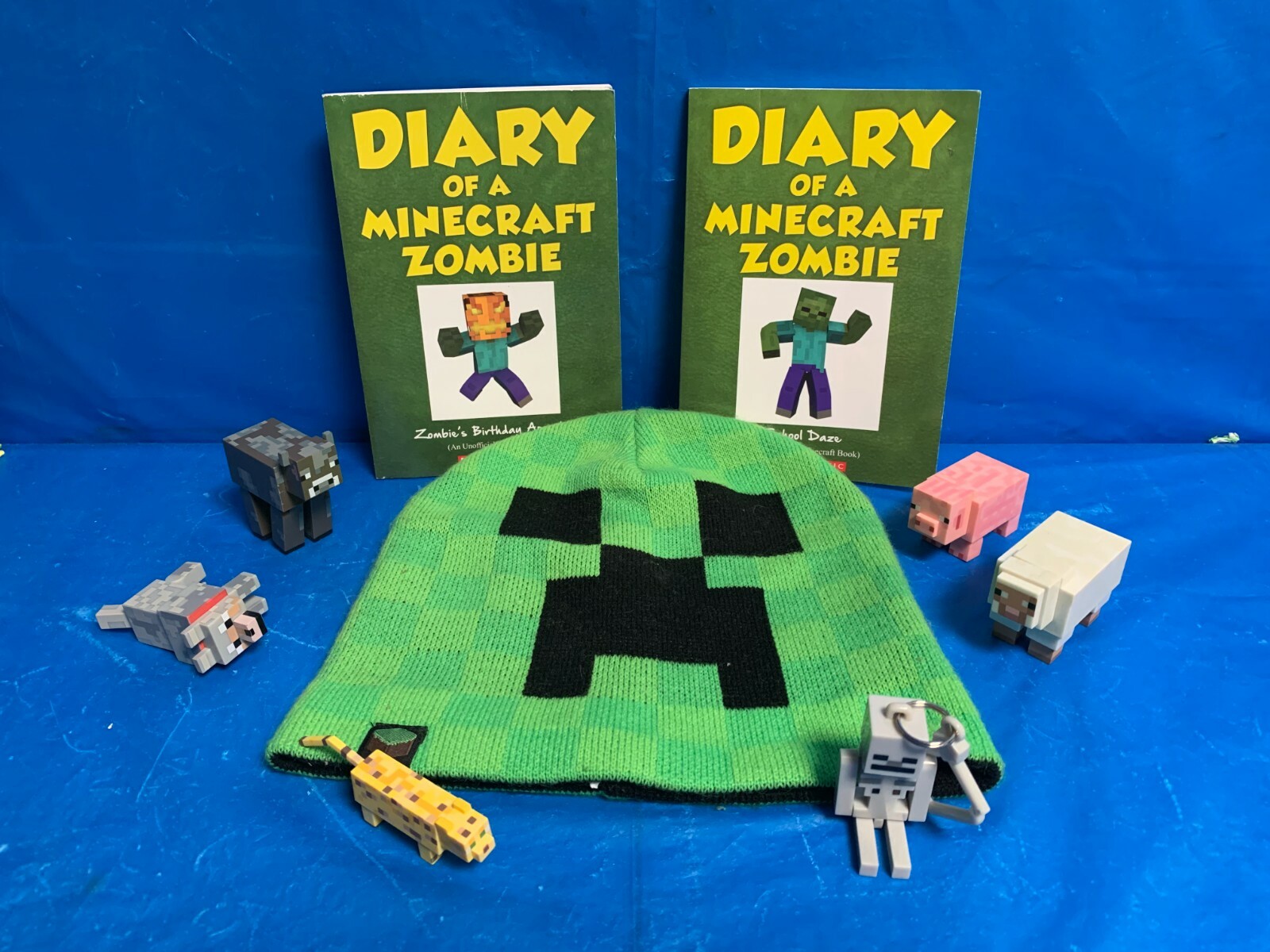 Minecraft Action Animals (5) - 1 portachiavi - 2 libri e slittino acrilico Jinx