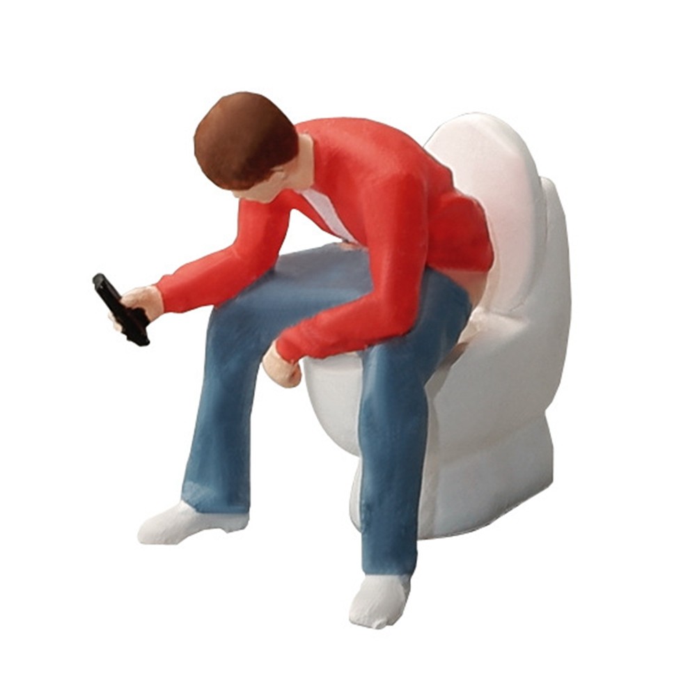 Modello di Scena In Scala 1/64 di un Uomo Accovacciato Che  La Cacca In S4702