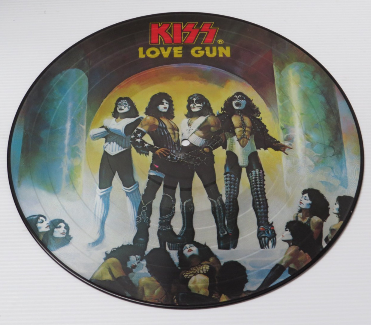 KISS LOVE GUN OFFICIAL DUTCH PICTURE DISC LIMITED EDITION # TO 1,500