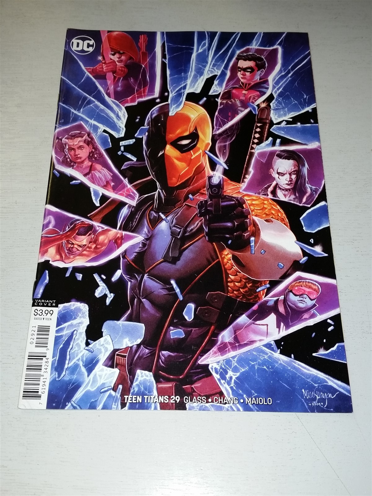 TEEN TITANS #29 VARIANT VF (8.0 OR BETTER) JUNE 2029 DC COMICS