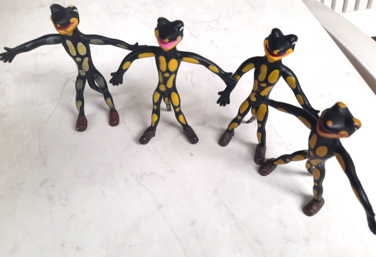 4 pezzi Lurchi Avventura Salamandra personaggi pieghevoli 1960 - 1980 circa