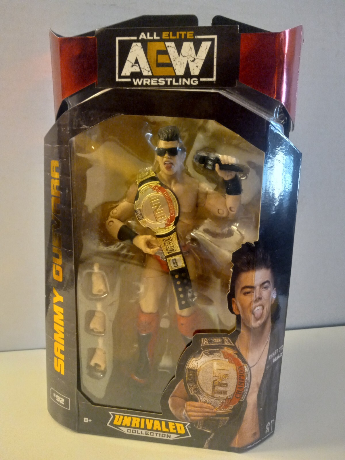 NUOVO Modellino All Elite Wrestling SAMMY GUEVARA Target Exclusive 6"