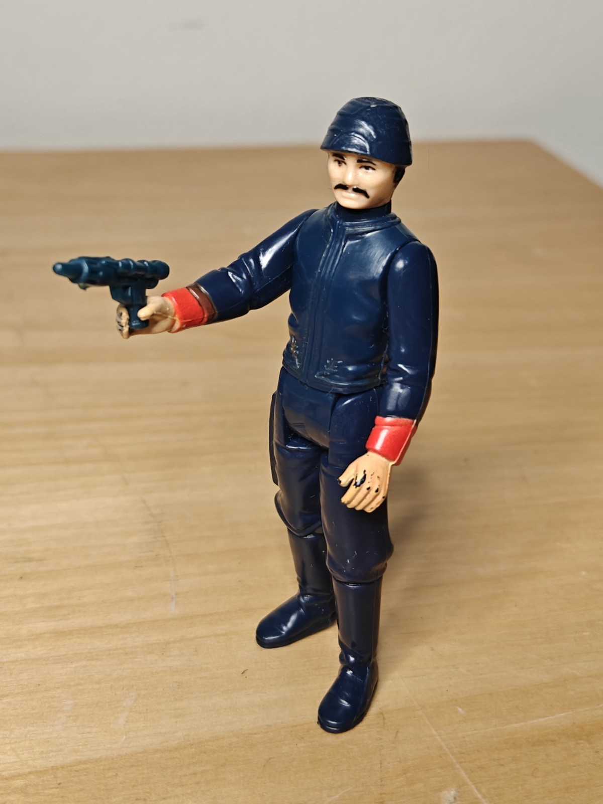 Very Nice 1980 Vintage Bespin Security Guard Star Wars Empire Figure Kenner ESB