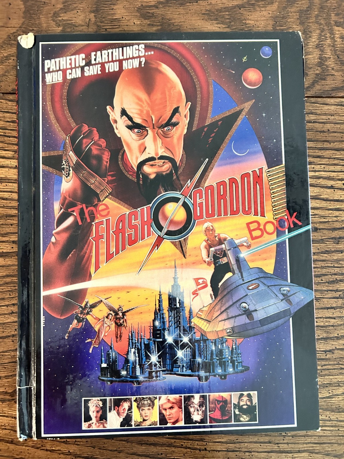 The Flash Gordon Book, 1980: Patetici terrestri che possono salvarti ora?