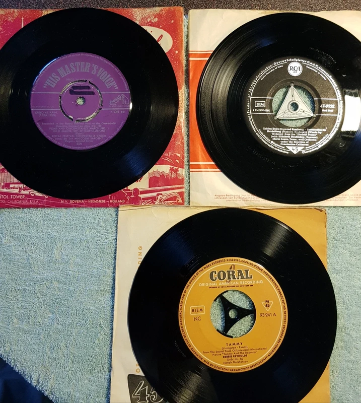 3 Singles 50'er jaren Debby Reynolds, Mario Lanza, Royal Orchestra
