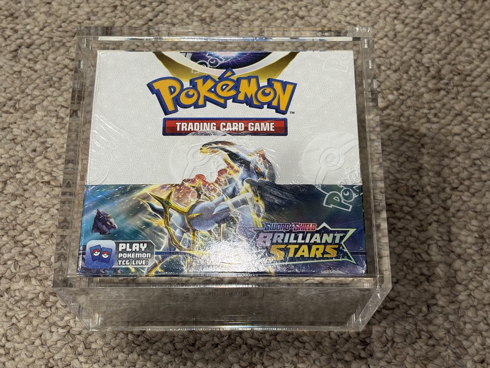 Pokemon Spada e Scudo Stelle Brillanti Booster Box Nuovo/Sigillato con Custodia Acrilica