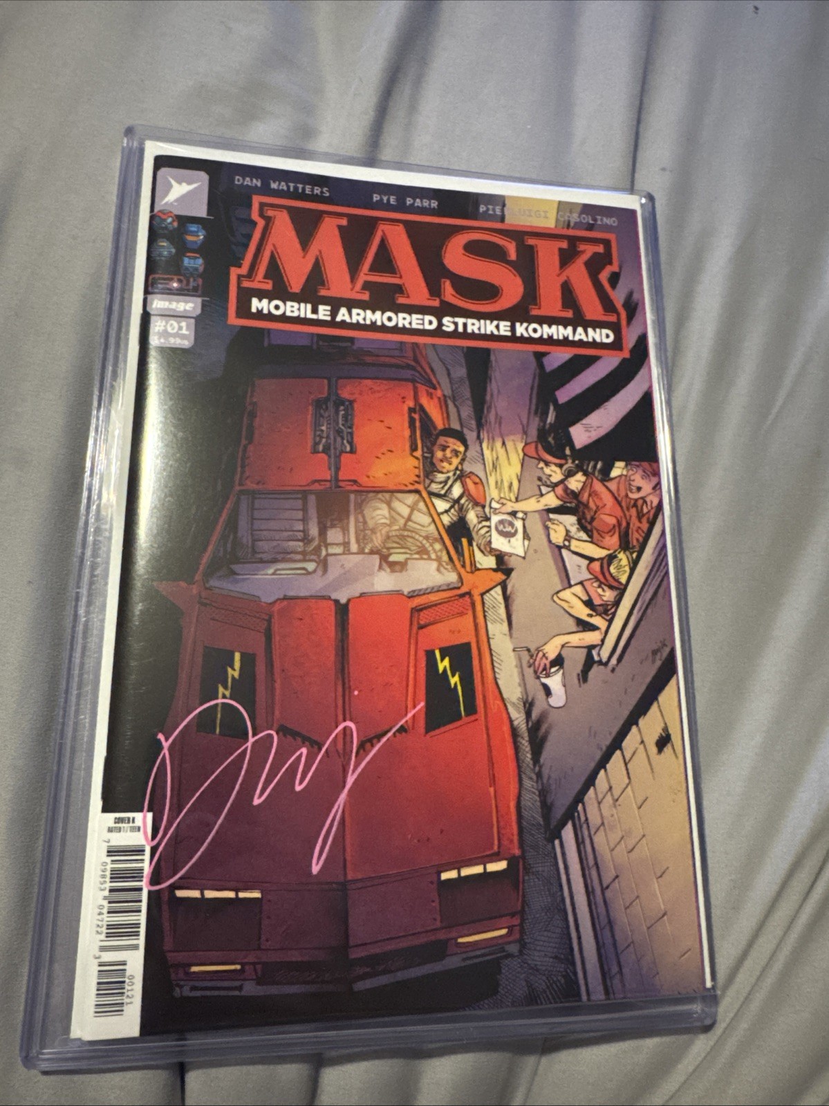 MASK #1  1:500 incentive cover NM Signed Daniel Warren Johnson Energon Universe