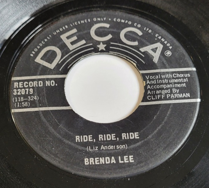 Brenda Lee – Ride, Ride, Ride / Lonely People Do Foolish Things 45 RPM Record 7"