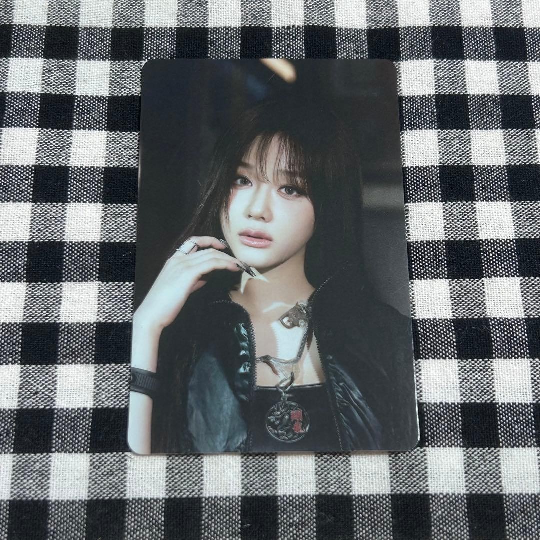 Babymonster Pharita Shibuya Tower s photocard