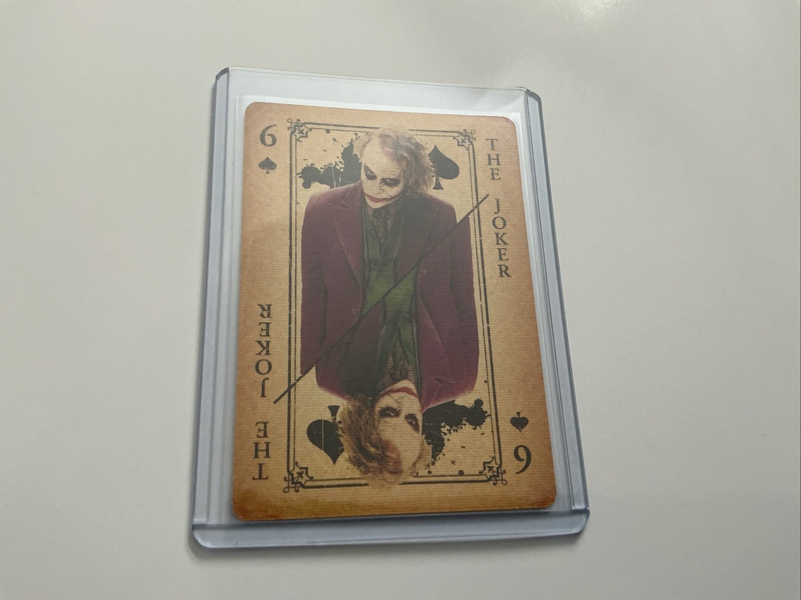 2008 DC Batman “The Dark Knight” Joker Set Heath Ledger “#6 Of Spades” Rookie