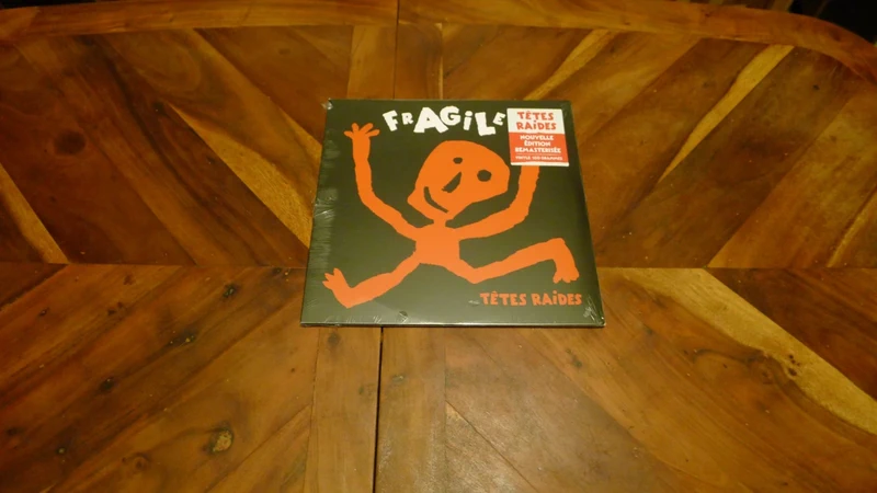 Têtes Raides - Fragile
