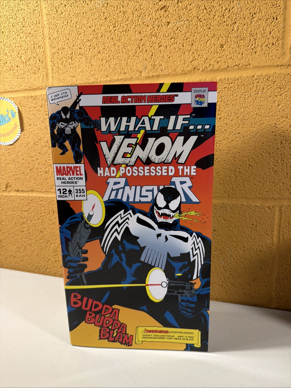 Figurina Medicom RAH What If Venom avesse posseduto il Punitore 1/6 nuova con scatola