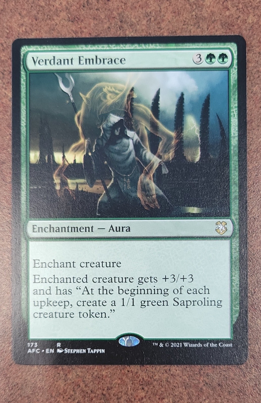 Verdant Embrace Commander: Avventure nei Regni Dimenticati Regolare