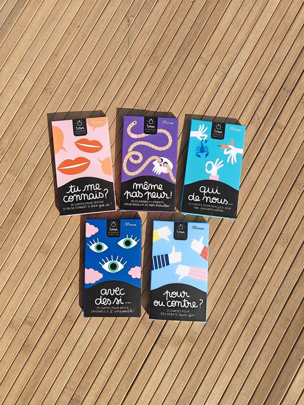 Lot neuf 5 jeux de cartes minus