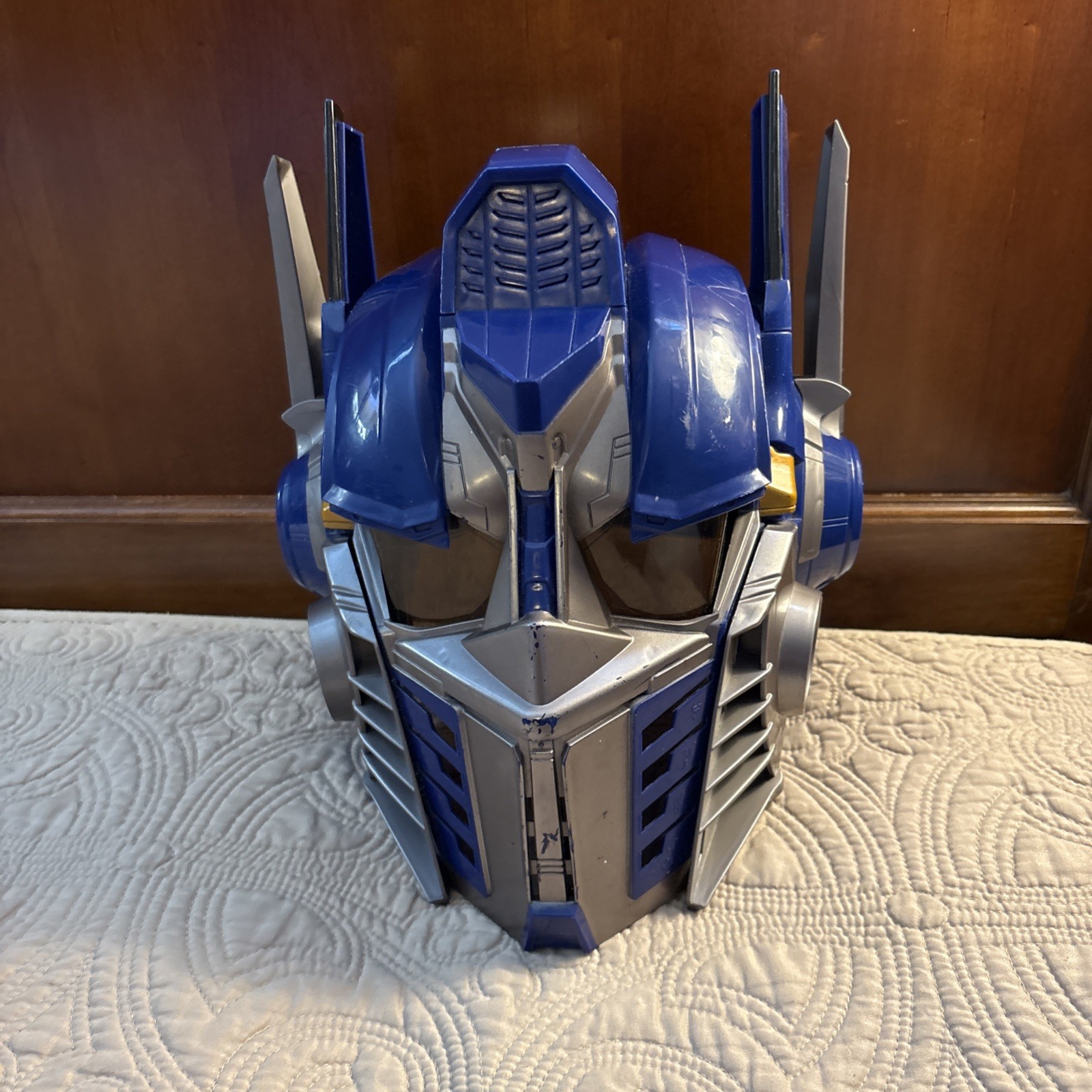 2006 Transformer Optimus Prime Talking/Voice Changing Helmet Hasbro Not Working
