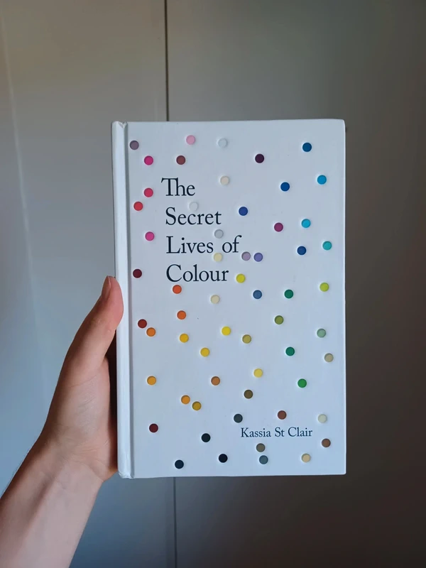 Livre the secret lives of colour