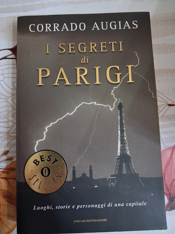 I segreti di Parigi libro