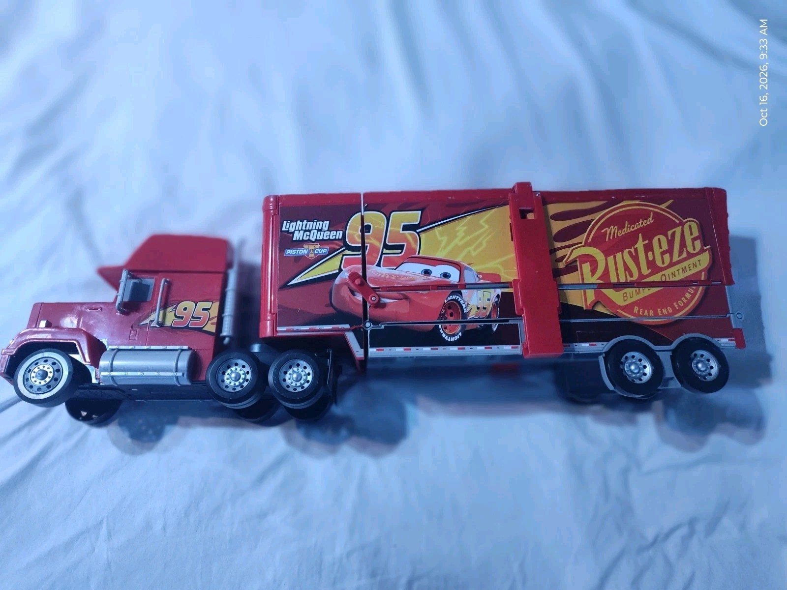 Disney Cars Super Track Mack 2-in-1 Transforming Truck and Racetrack-incomplete!