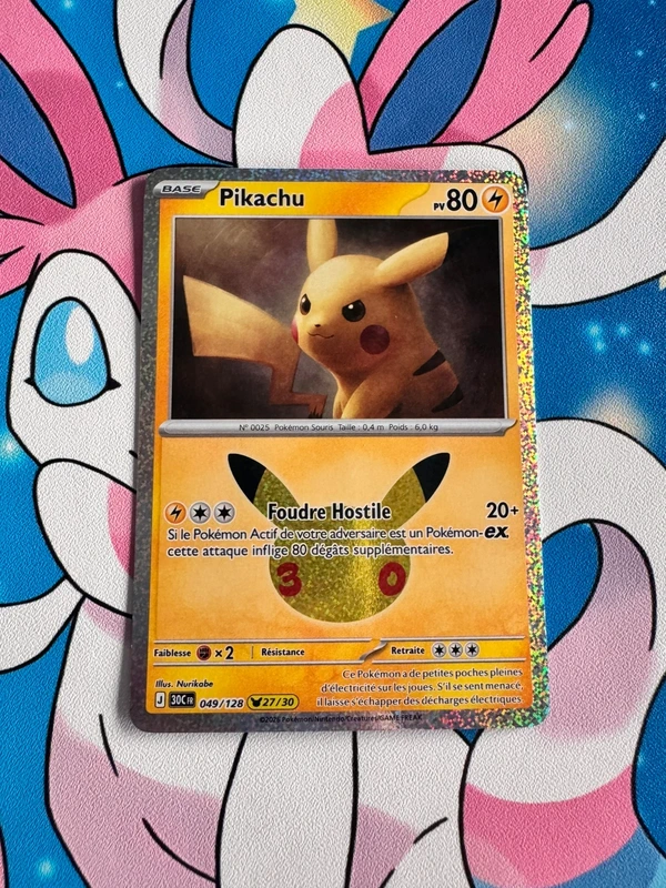 Carte Pokémon 30 ans Pikachu 27/30