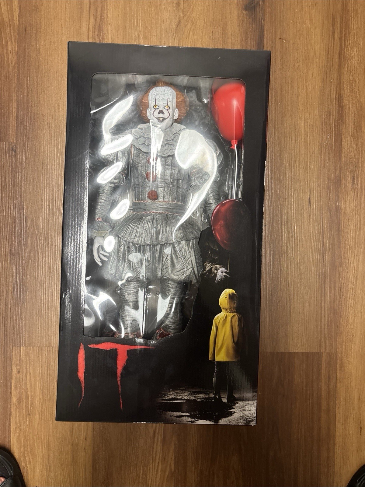 NEW NECA IT Pennywise 18" Inches 1/4 Scale Action Figure 2017 Cosmic Horror King