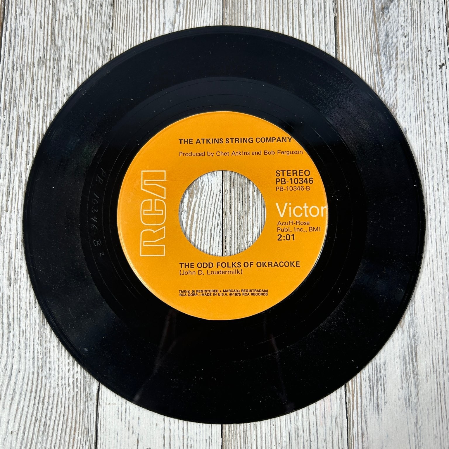 The Atkins String Company - Night Atlanta Burned 7" Single 1975 RCA Country 45