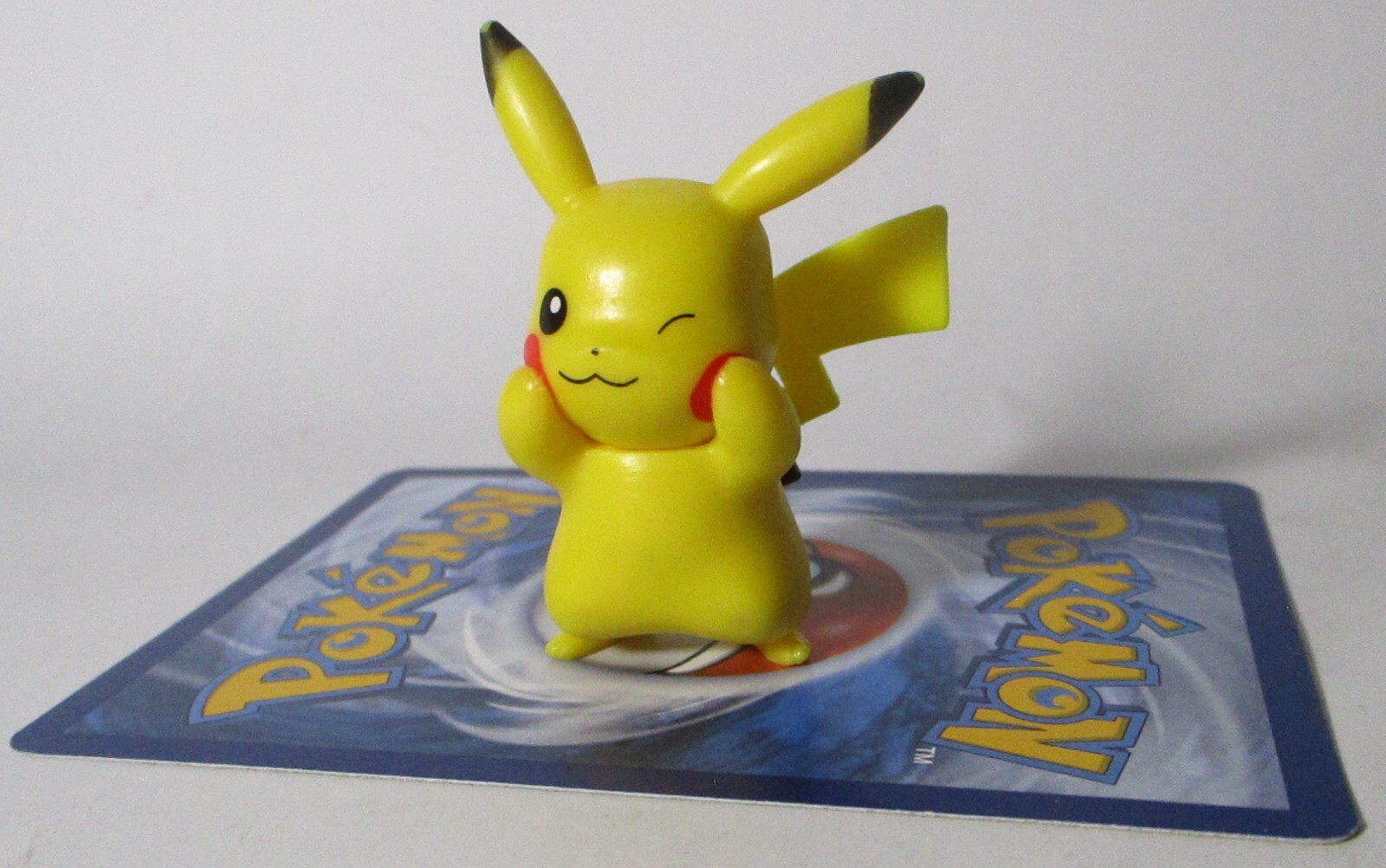 Pikachu Pokemon Jazwares 2021 Battle 1.5" Mini Figure