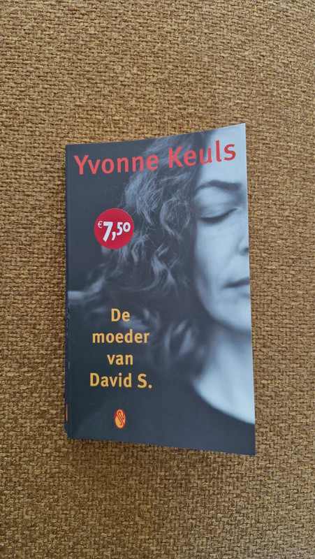 De moeder van Davis S. - Yvonne Keuls