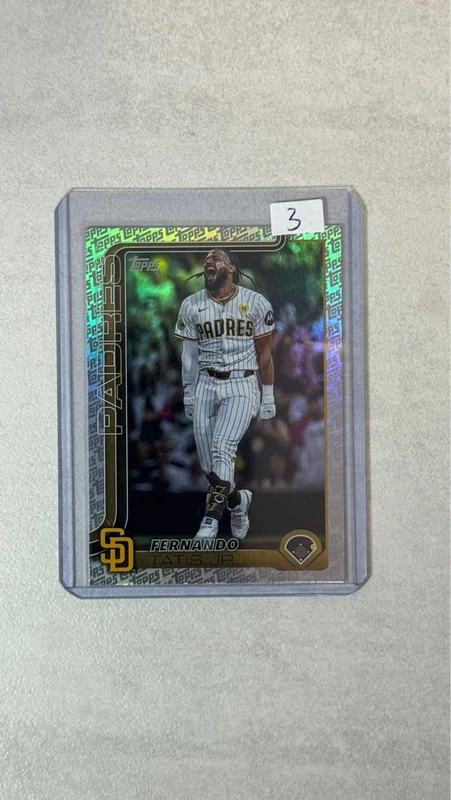 2025 Topps Refractor  Fernando Tatis Jr San Diego Padres