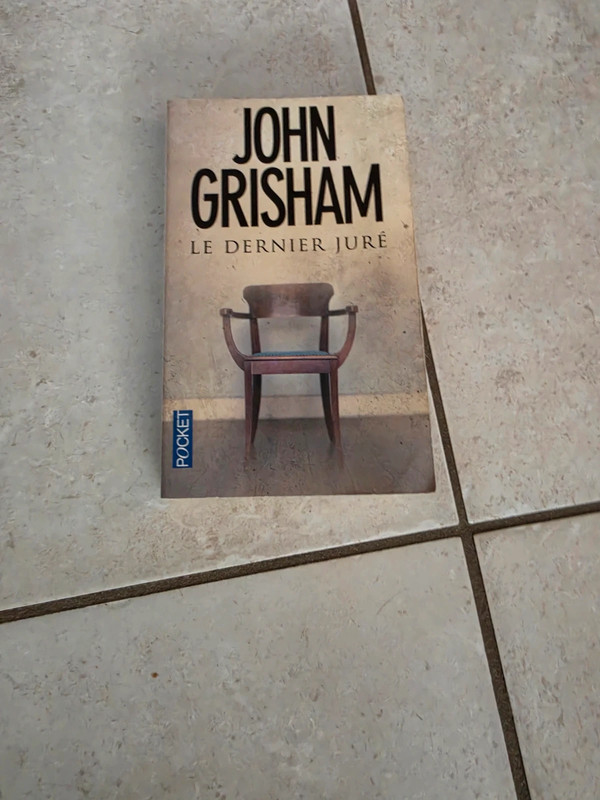 📚 Le Dernier Juré – John Grisham – Pocket – Thriller judiciaire – Bon état