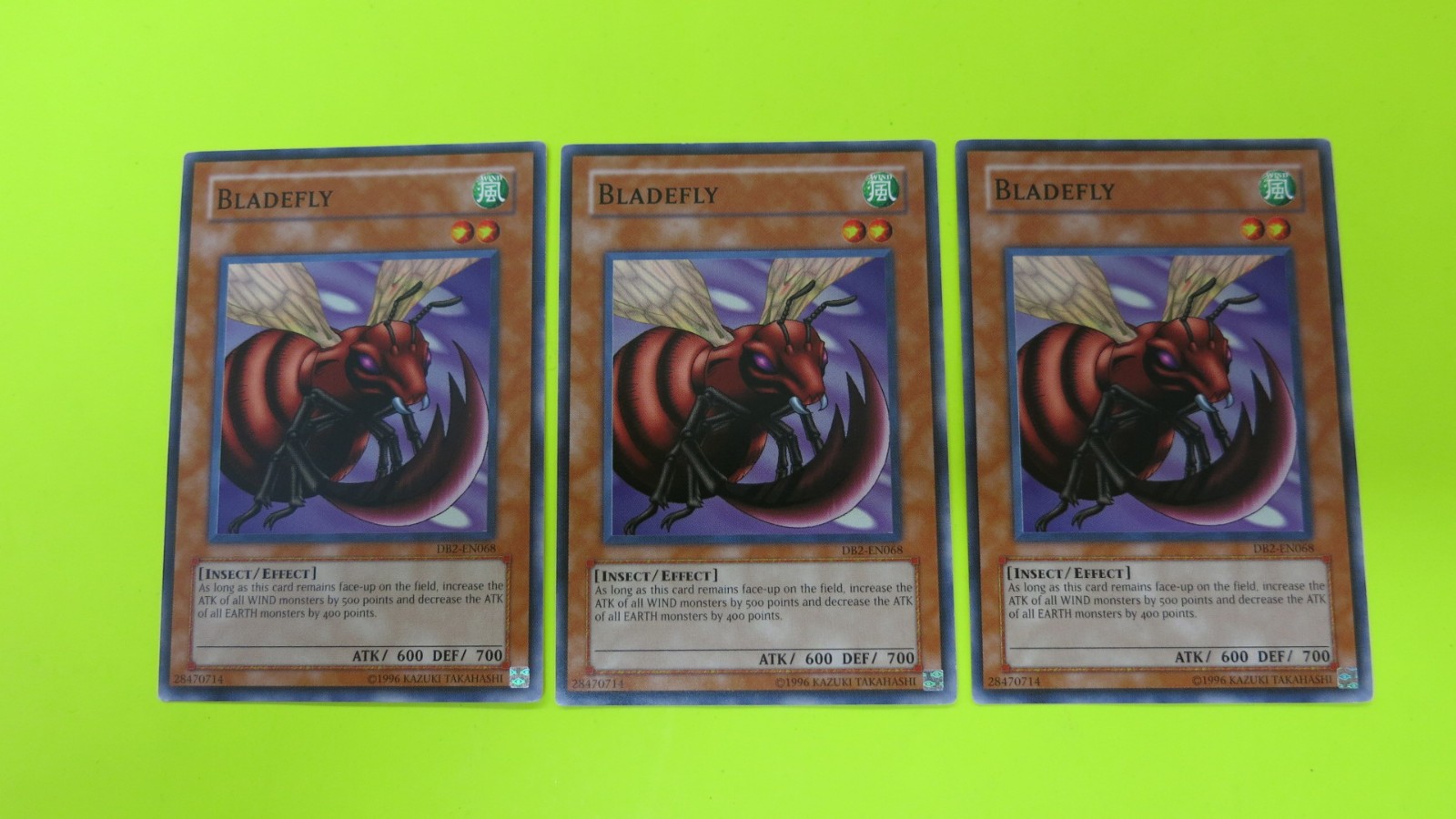3x  BLADEFLY   MONSTER  DB2-EN068  UNLIMITED  COMMON  YUGIOH NM UNPLAYED