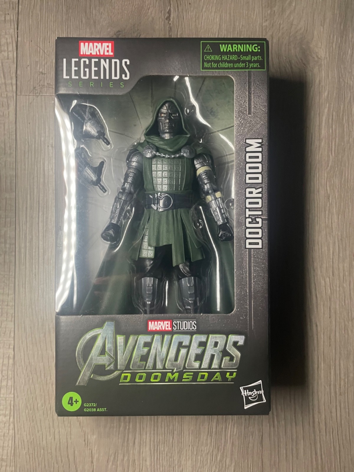 DOCTOR DOOM - HASBRO MARVEL LEGENDS AVENGERS DOOMSDAY NEW 2026  DR IN HAND!