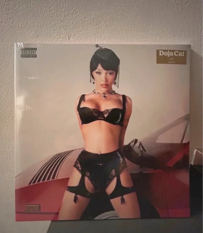 Doja Cat - Sealed Vinyle de « Vie » Rouge Translucide.