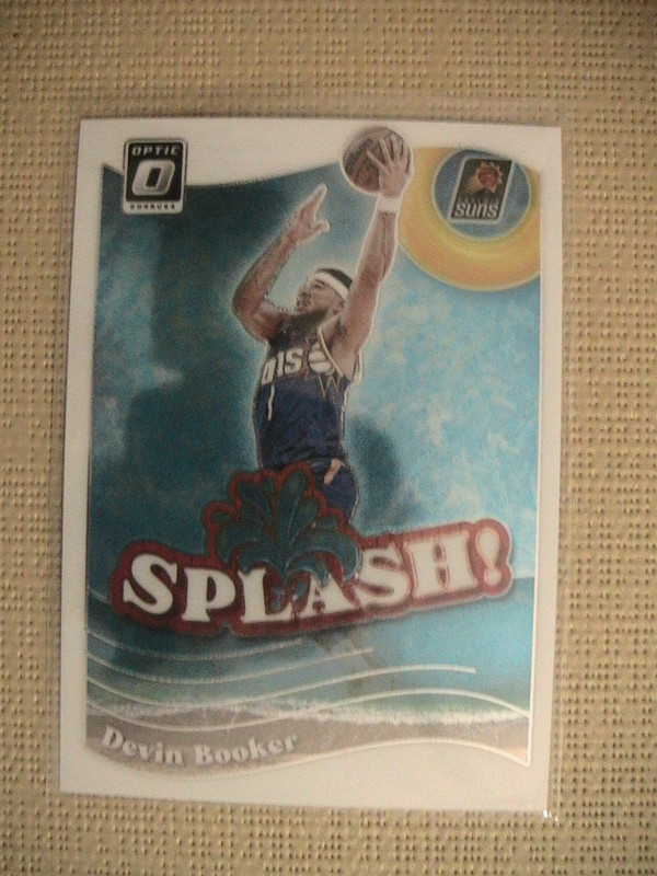 Carte Devin Booker "Suns" Panini Donruss Optic 2023-24 Splash #jordanecolomb