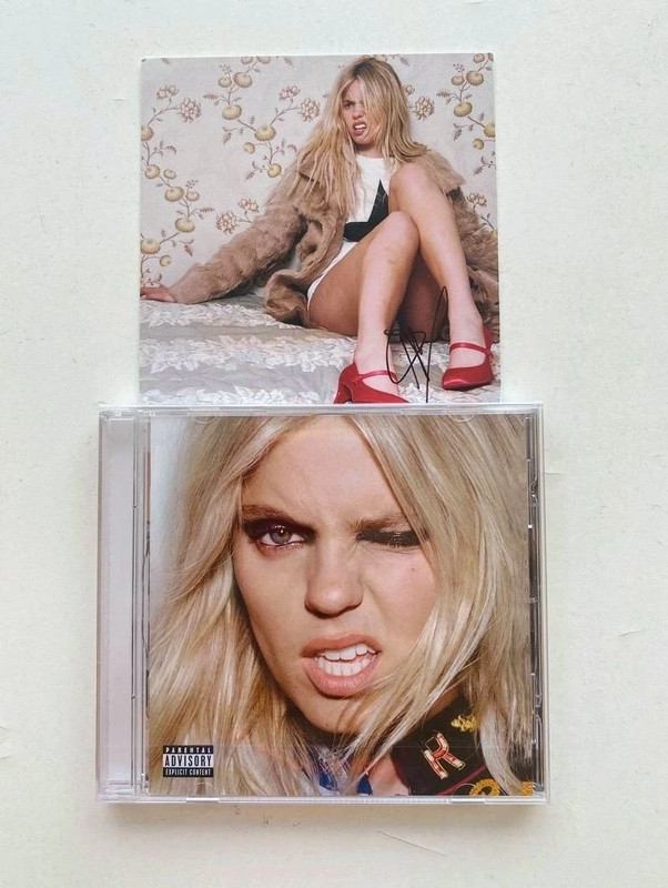 CD Reneé Rapp / Bit Me / Edición Exclusiva Firmada / Portada Alternativa