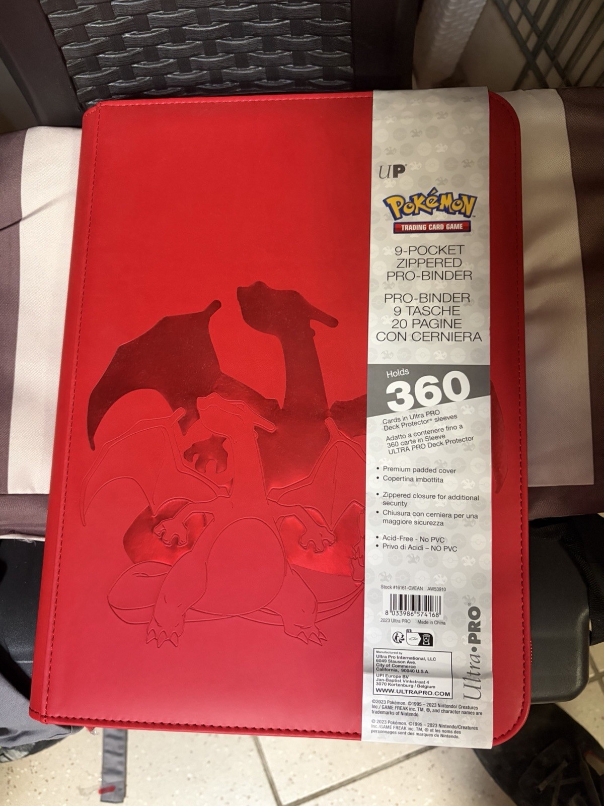 Ultra PRO Pokémon Binder 9 Tasche con Cerniera Charizard Rosso 360 Carte